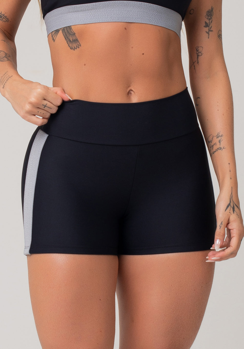 Short Fitness Feminino Preto Com Elástico Lateral Mescla Nation Dlk