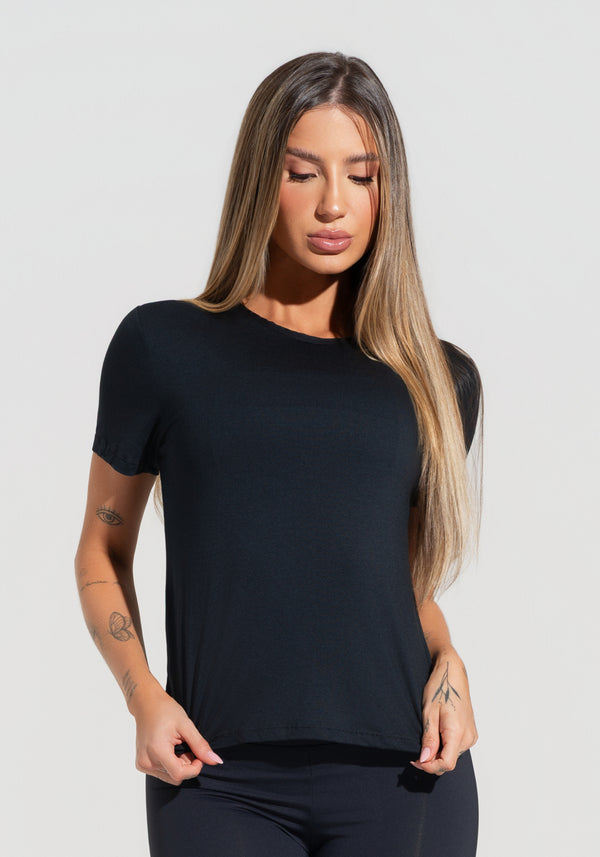 Blusa Baby Look Feminina Com Manga Curta Preto Oasis Dlk