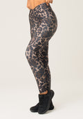 Legging Fitness Feminina Com Cós Transpassado Estampada Onça Animal Printed Dlk