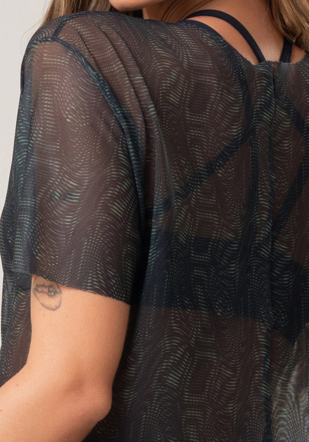 Blusa Feminina De Tule Estampada Energy Verde Printed Dlk