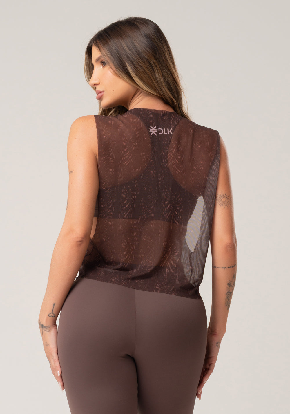 Cropped Feminino De Tule Estampado Energy Marrom Printed Mousse Dlk
