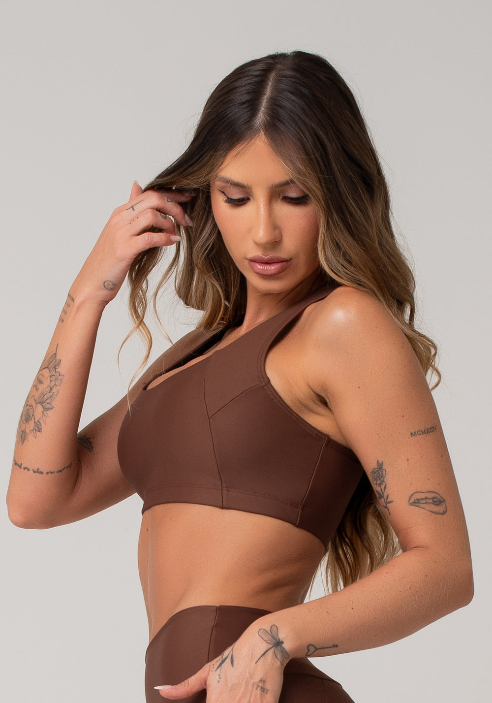 Top De Treino Feminino Modelo Nadador Básico Dlk Marrom