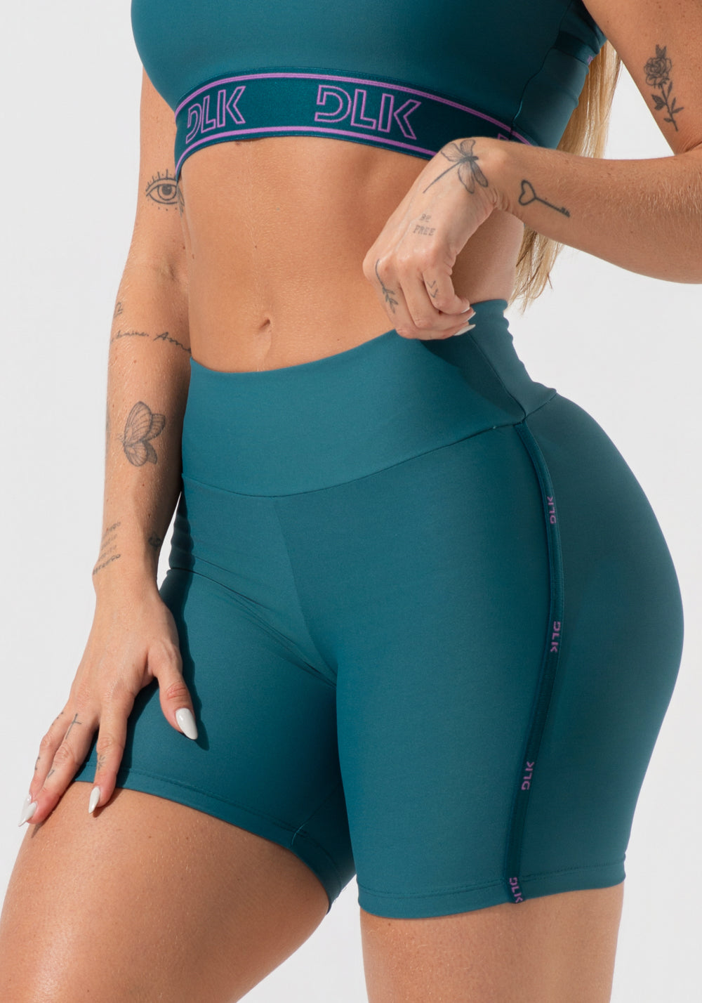 Bermuda Fitness Feminina Com Elástico Estreito Lateral Activity Dlk Verde
