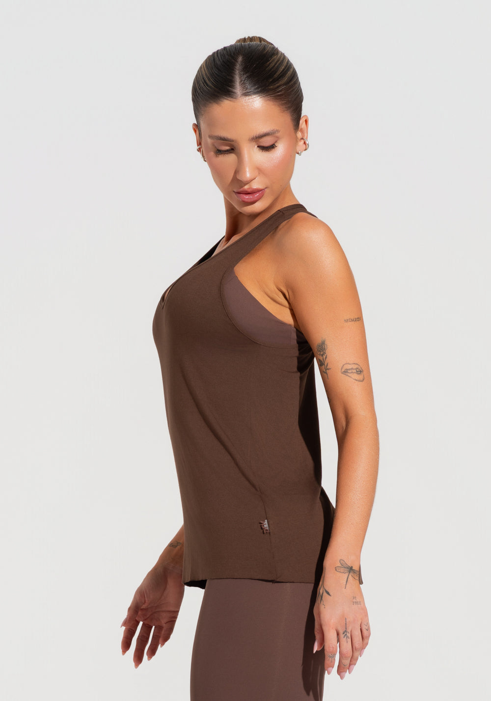 Camiseta Fitness Feminina Modelo Nadador Soul Dlk Marrom