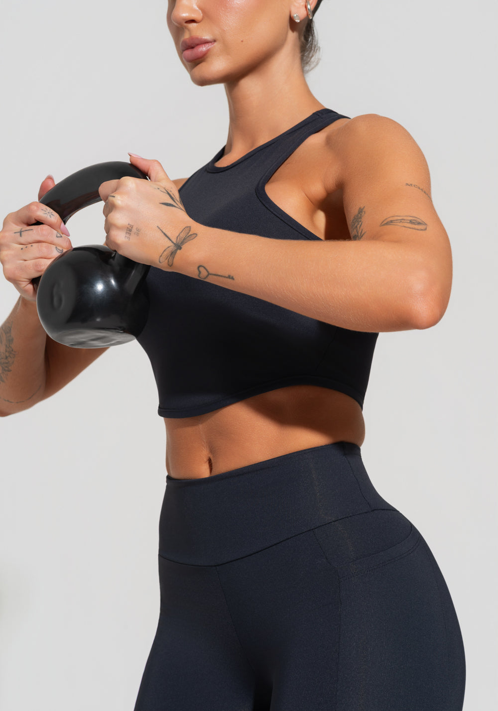 Cropped Fitness Feminino Com Cava Americana Soul Dlk Preto
