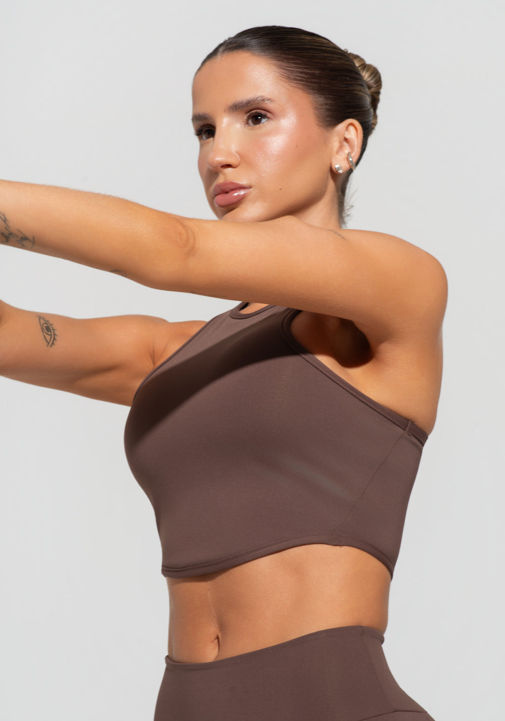Cropped Fitness Feminino Com Cava Americana Soul Dlk Marrom