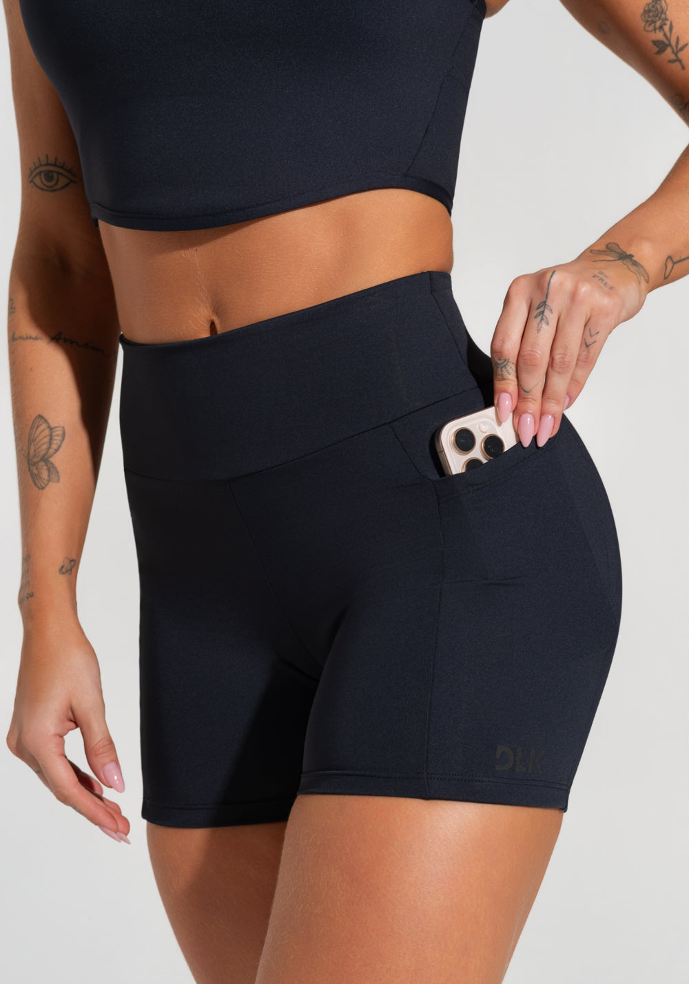 Short Fitness Feminino Com Bolsos Soul Dlk Preto