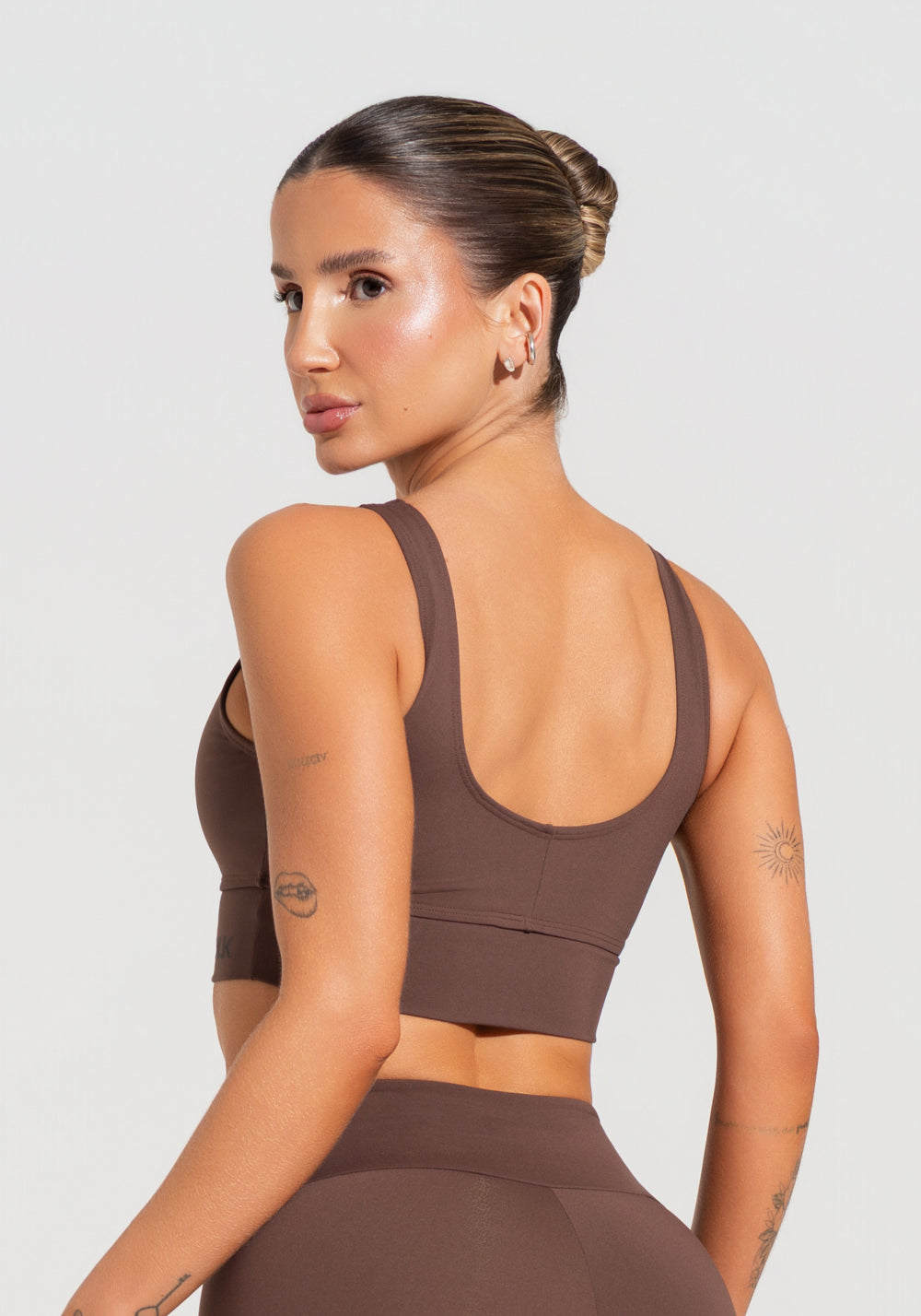 Top Fitness Feminino Com Decote V Soul Dlk Marrom