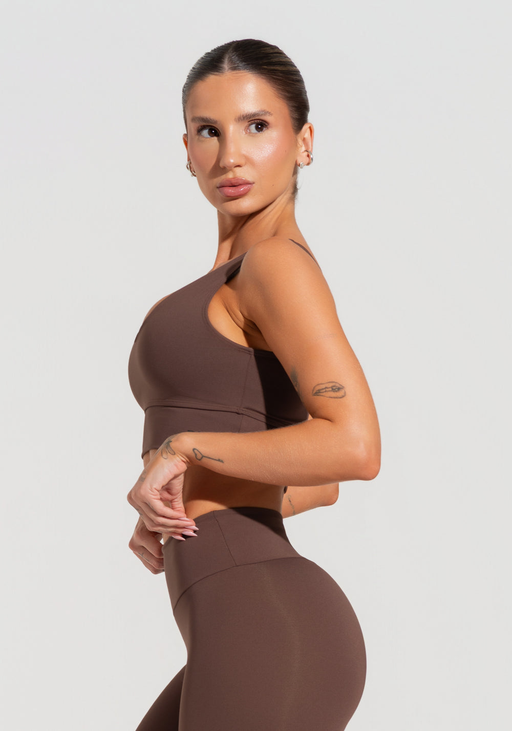 Top Fitness Feminino Com Decote V Soul Dlk Marrom
