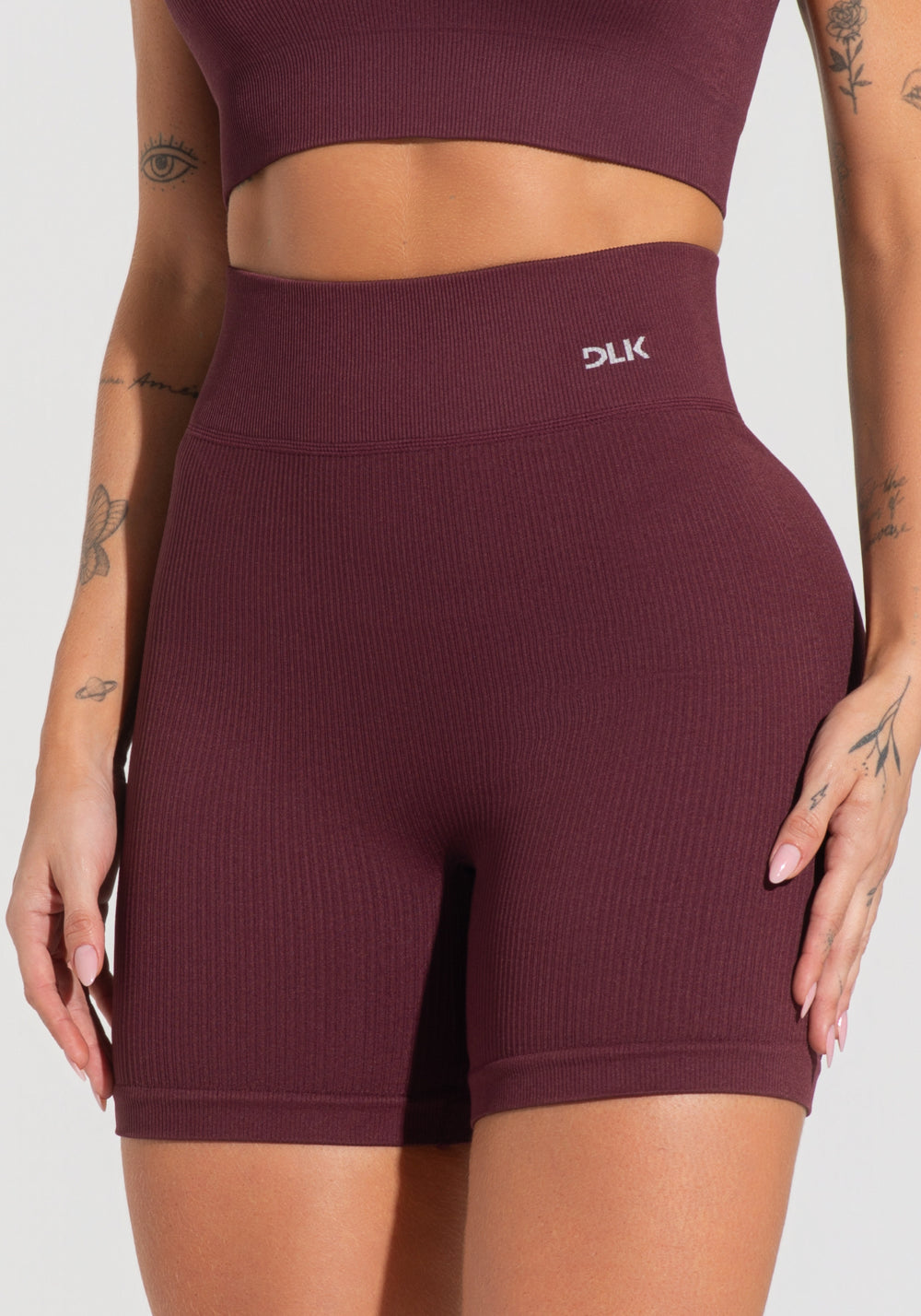 Bermuda Fitness Feminina Vinho Canelada Com Cós Alto Seamless+ Dlk