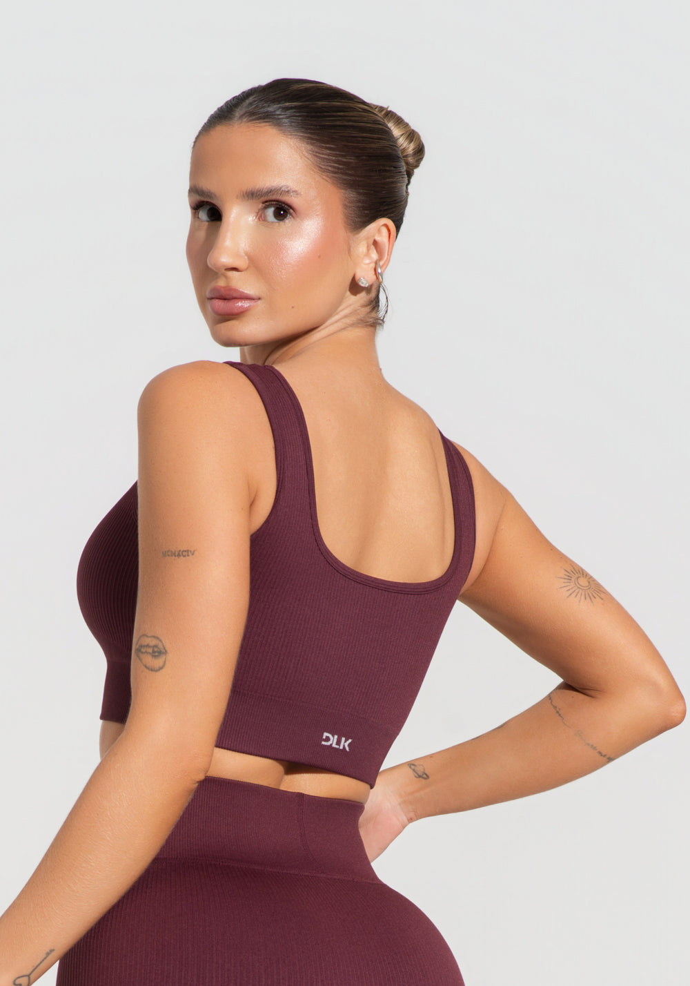 Top Fitness Feminino Vinho Canelado Com Bojo Seamless+ Dlk