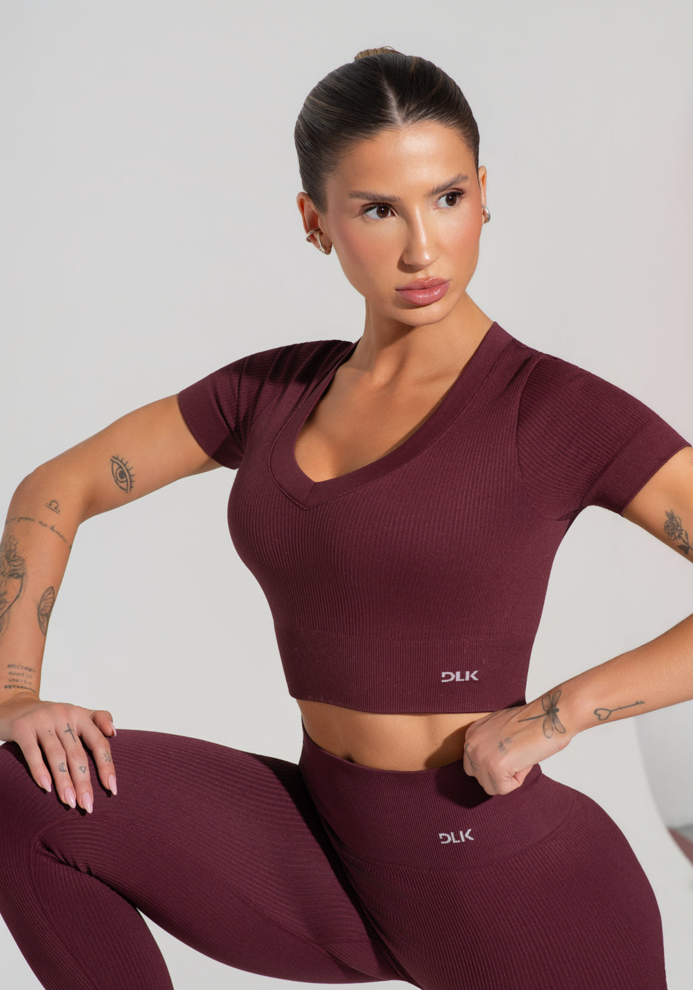Cropped Feminino Vinho Canelado Seamless+ Dlk
