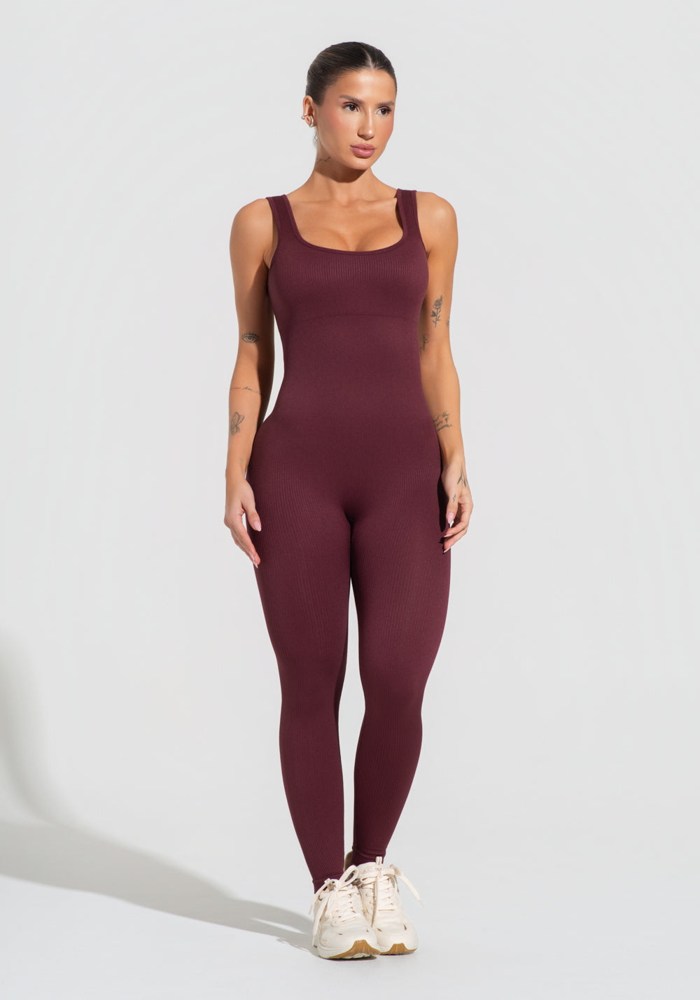 Macacão Fitness Feminino Vinho Canelado Com Bojo Seamless+ Dlk