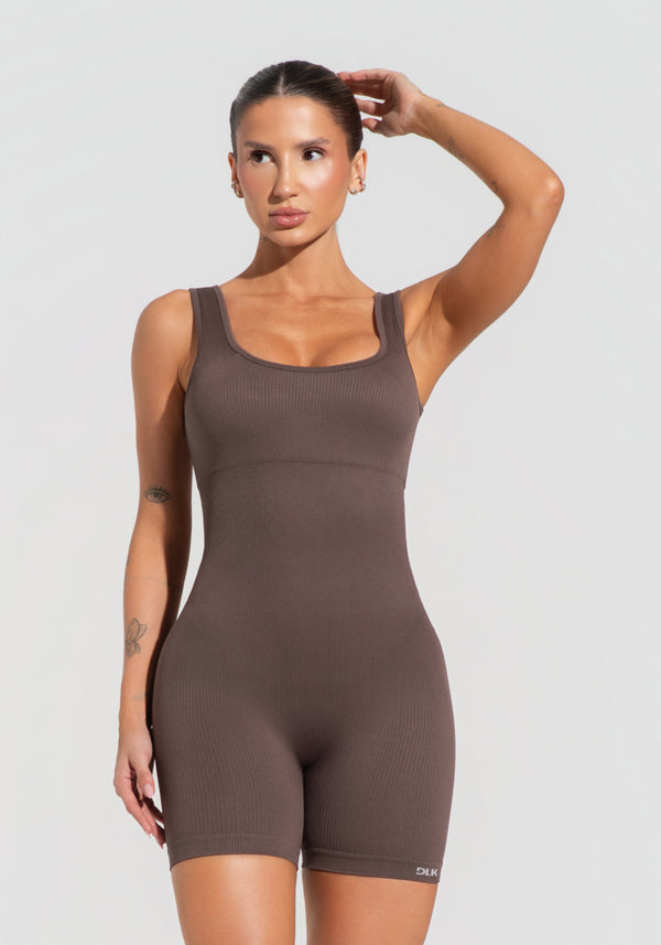 Macaquinho Fitness Feminino Marrom Canelado Com Bojo Seamless+ Dlk