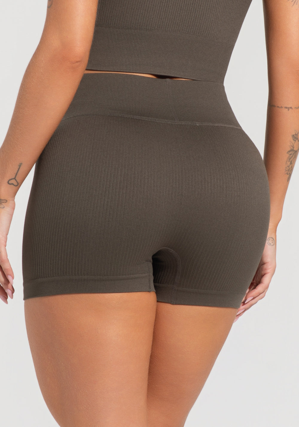 Short Fitness Feminino Verde Oliva Canelado Com Cós Alto Seamless+ Dlk