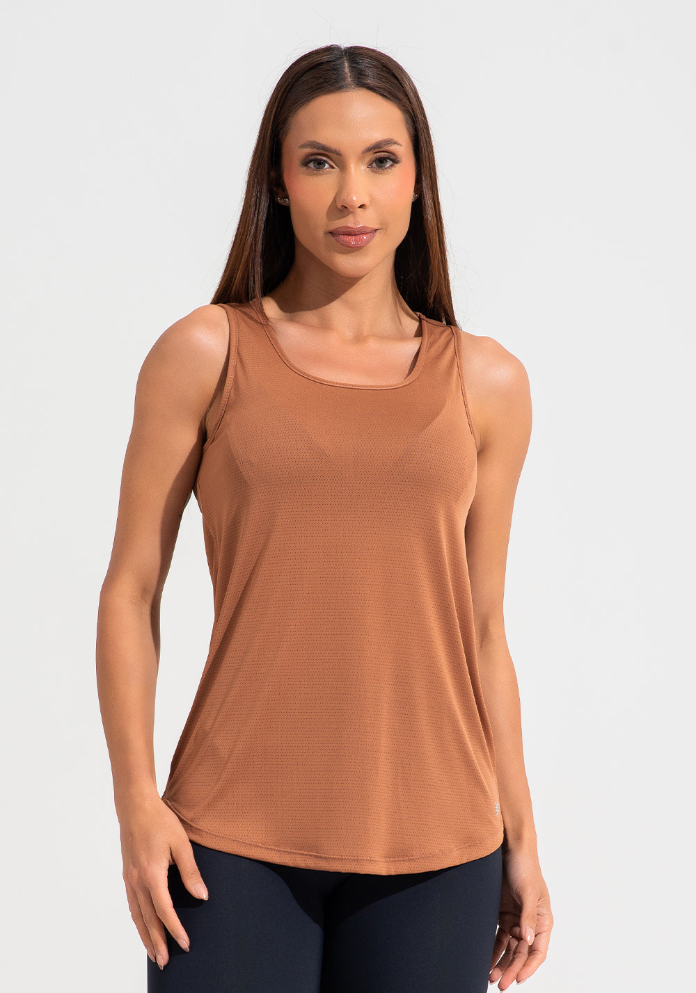 Camiseta Fitness Feminina De Poliamida Básica Dlk Marrom