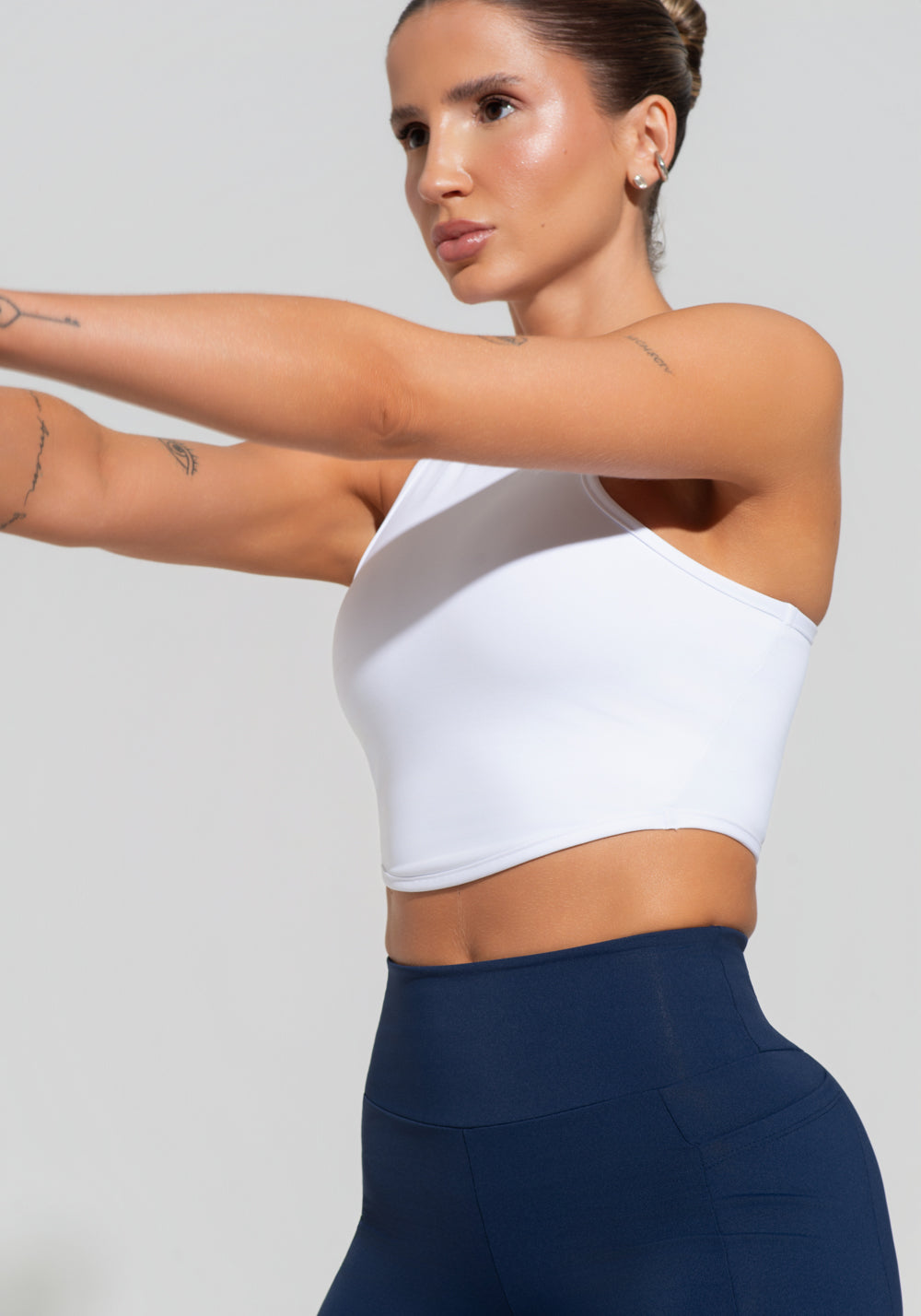 Cropped Fitness Feminino Com Cava Americana Soul Dlk Branco
