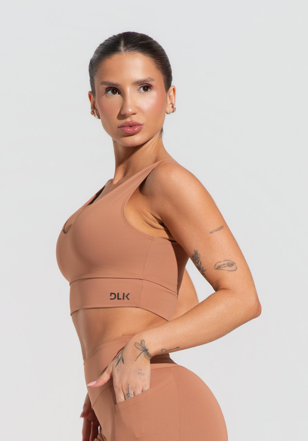 Top Fitness Feminino Com Decote V Soul Dlk Caramelo