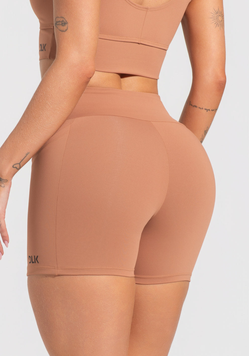 Short Fitness Feminino Com Bolsos Soul Dlk Caramelo