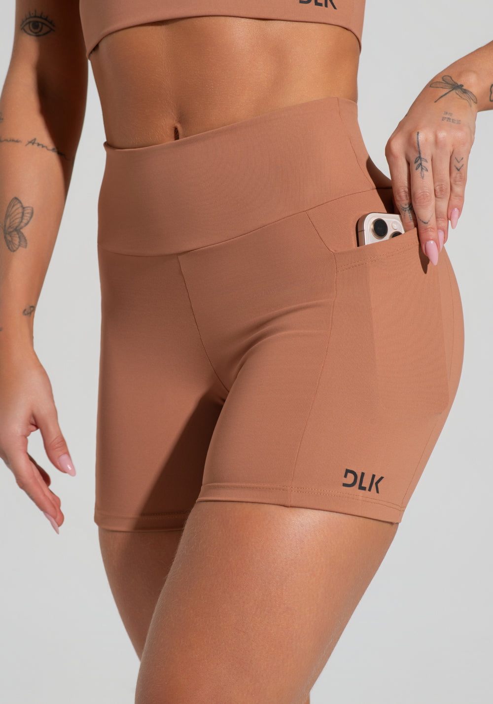 Short Fitness Feminino Com Bolsos Soul Dlk Caramelo
