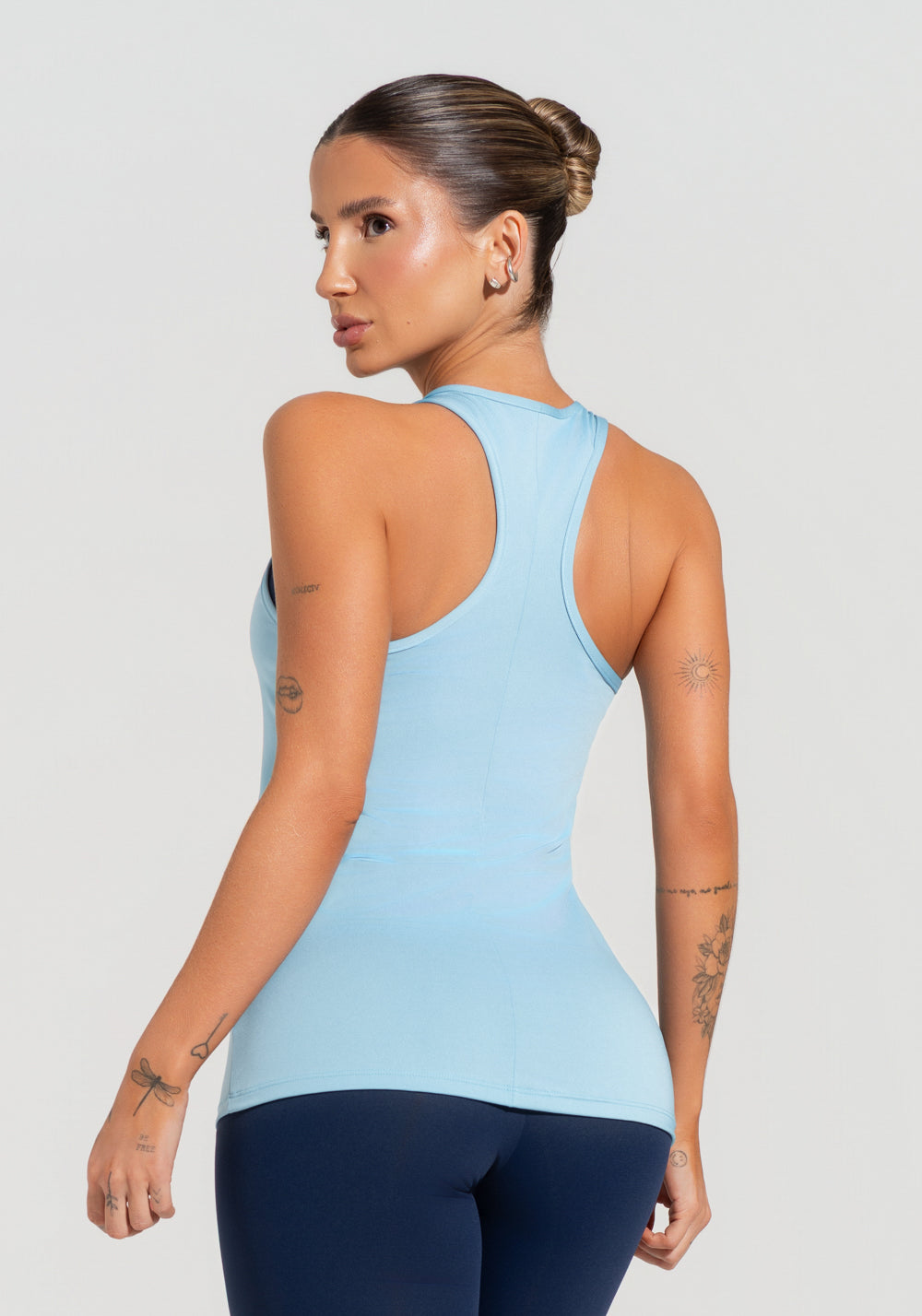 Camiseta Fitness Feminina Modelo Nadador Justa Soul Dlk Azul