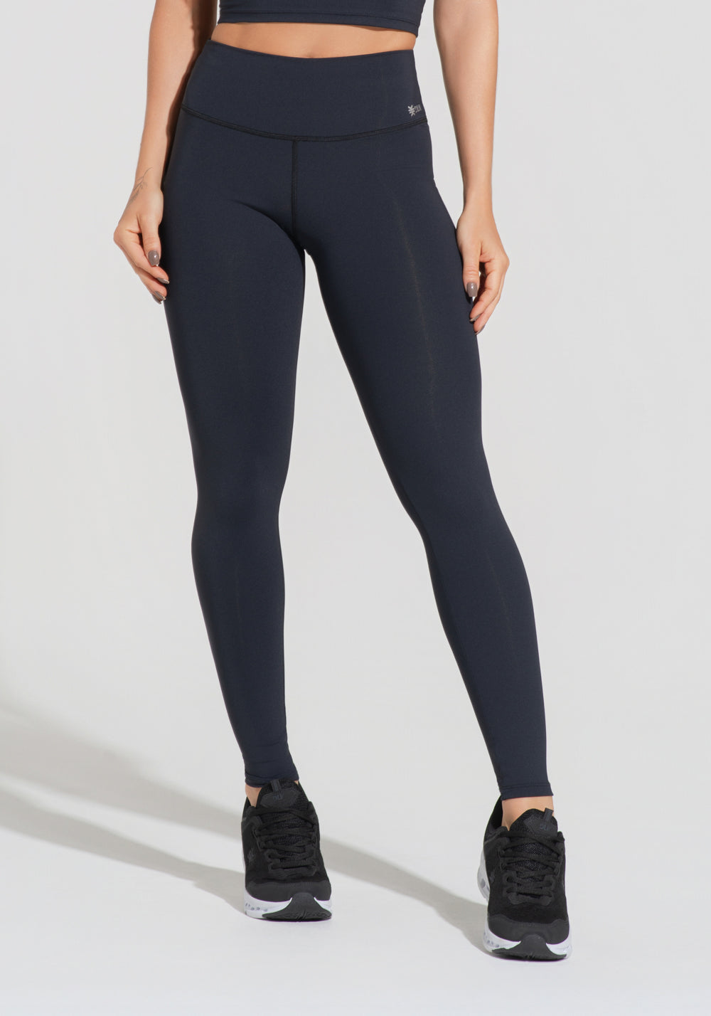 Legging Fitness Feminina Com Cós Em V Preto Básica Dlk