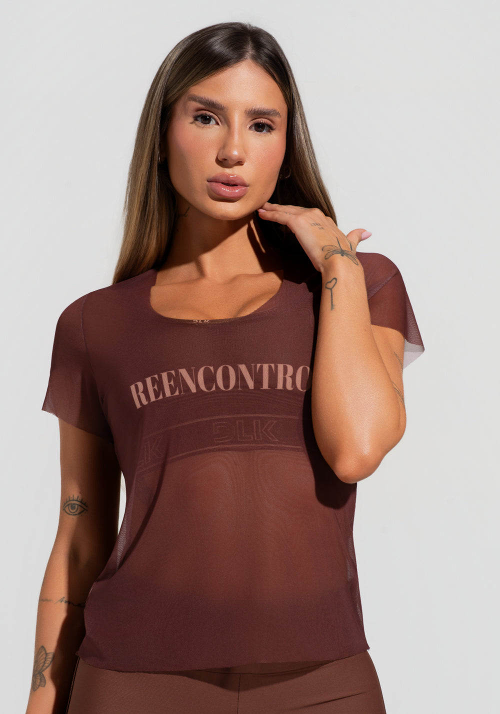 Blusa Baby Look Feminina De Tule Marrom Estampada Reencontro Activity Dlk