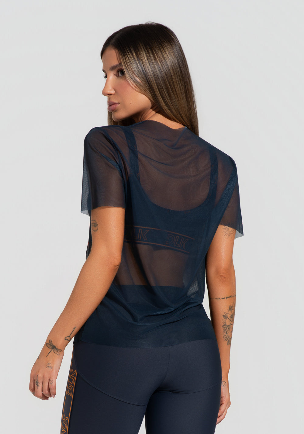 Blusa Fitness Feminina De Tule Grafite Estampada Equilíbrio Activity Dlk