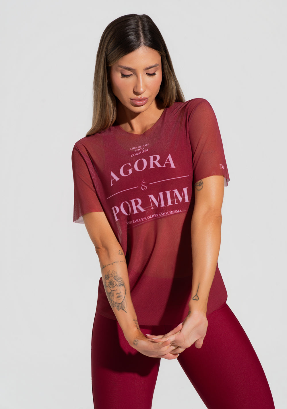 Blusa Fitness Feminina De Tule Vinho Estampada Por Mim Activity Dlk