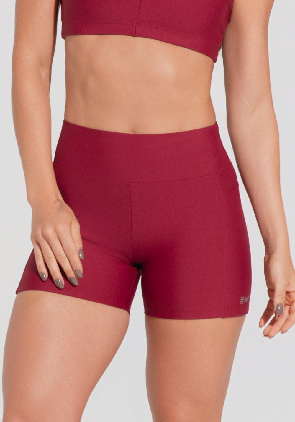 Short Fitness Feminino Vermelho Cereja Com Bolsos Aura Dlk
