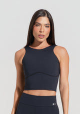 Cropped Fitness Feminino Com Recorte Anatômico Preto Básico Dlk