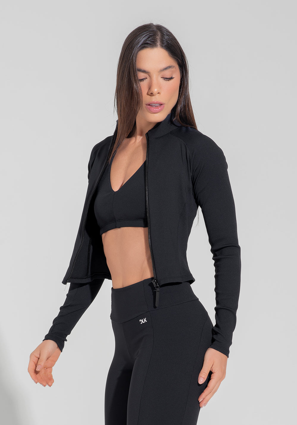 Casaco Fitness Feminino com Detalhe Canelado Motion Lines Dlk Preto