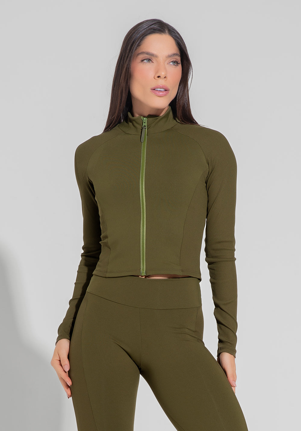 Casaco Fitness Feminino Com Detalhe Canelado Motion Lines Dlk Verde Oliva