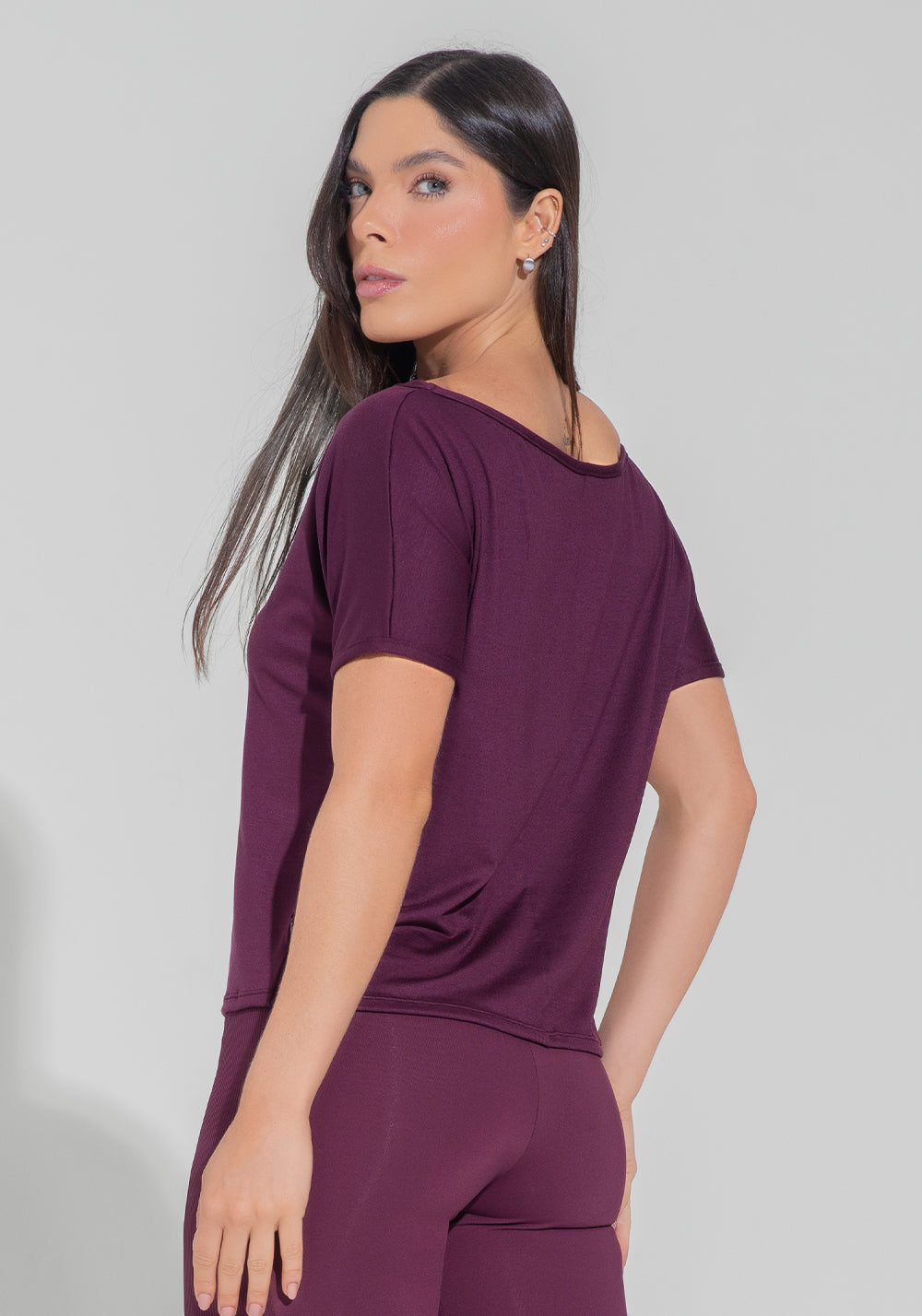Blusa Feminina Decote Canoa Motion Lines Dlk Vinho