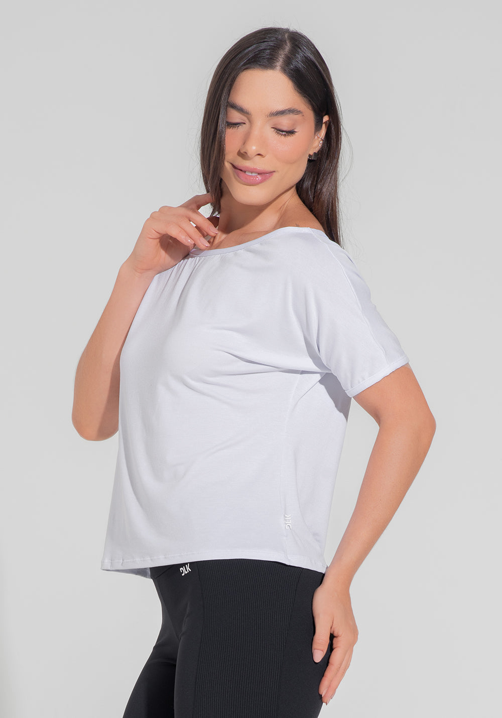Blusa Feminina Decote Canoa Motion Lines Dlk Branco