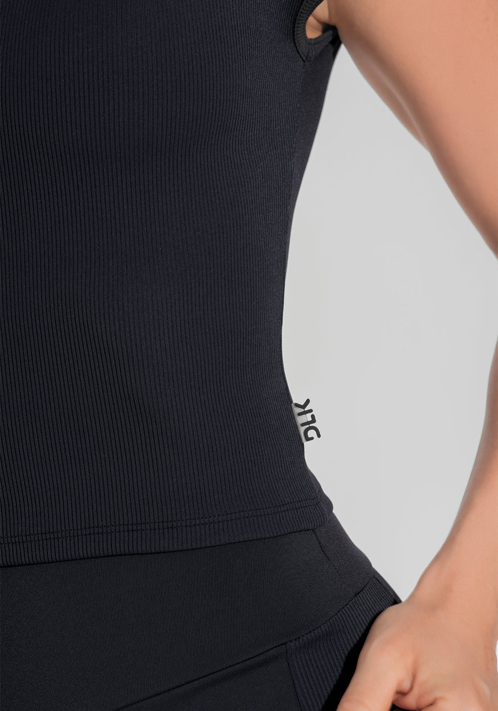 Blusa Feminina Canelada Motion Lines Dlk Preto