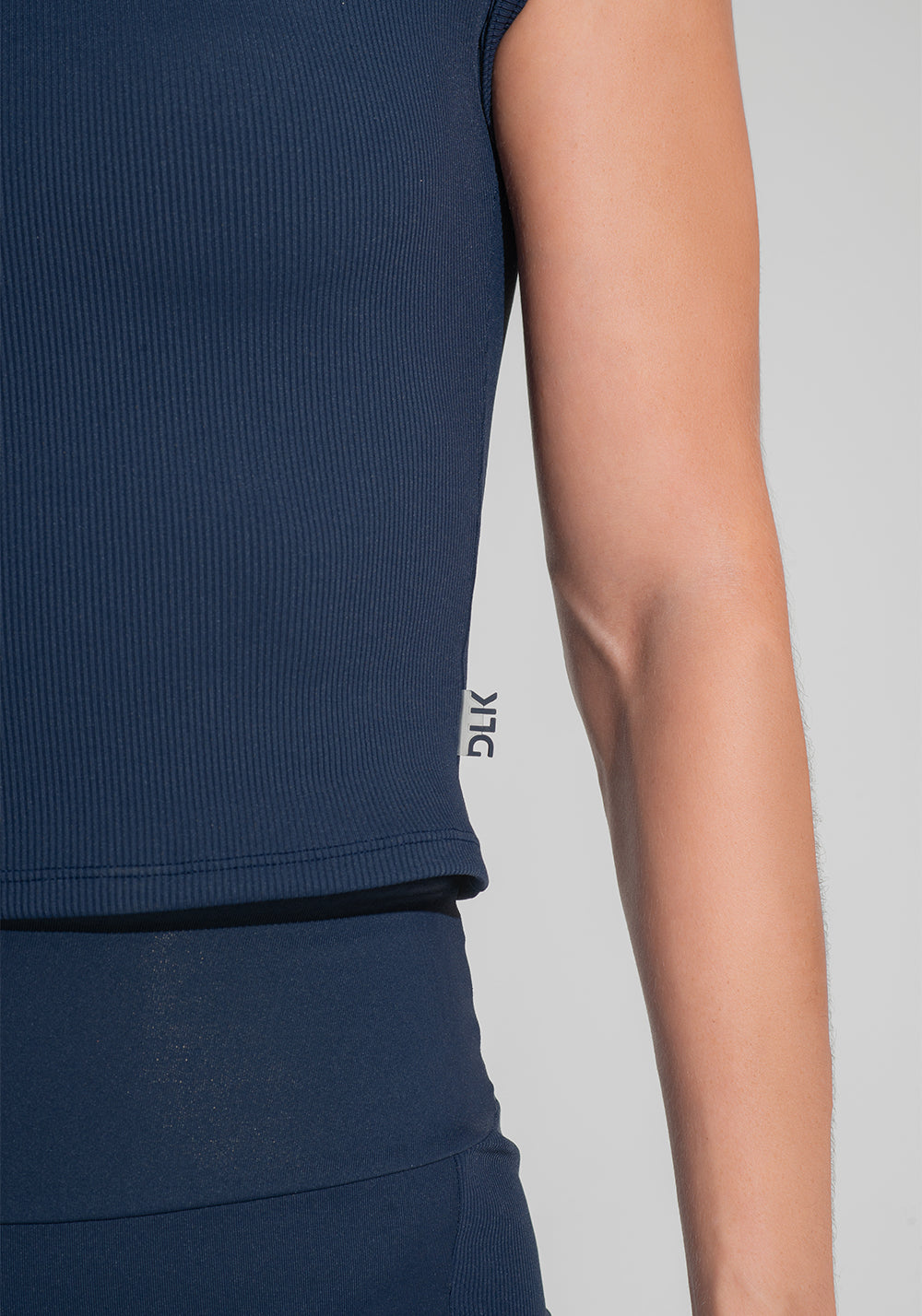 Blusa Feminina Canelada Motion Lines Dlk Azul Marinho
