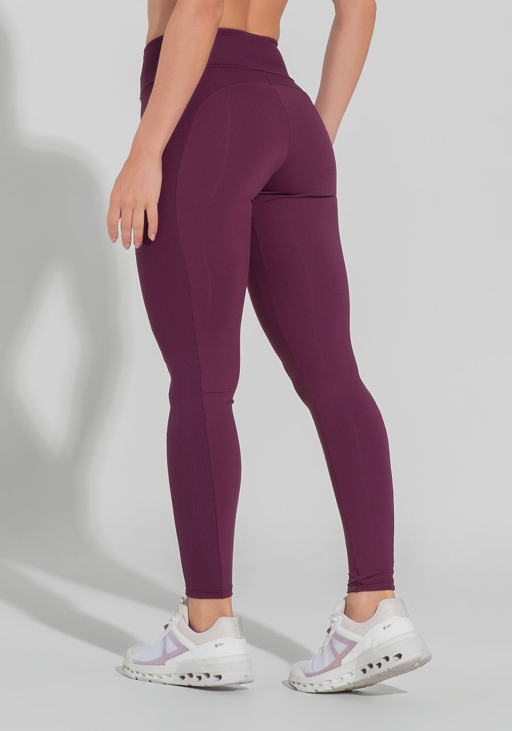 Legging Fitness Feminina Com Detalhe Canelado Motion Lines Dlk Vinho