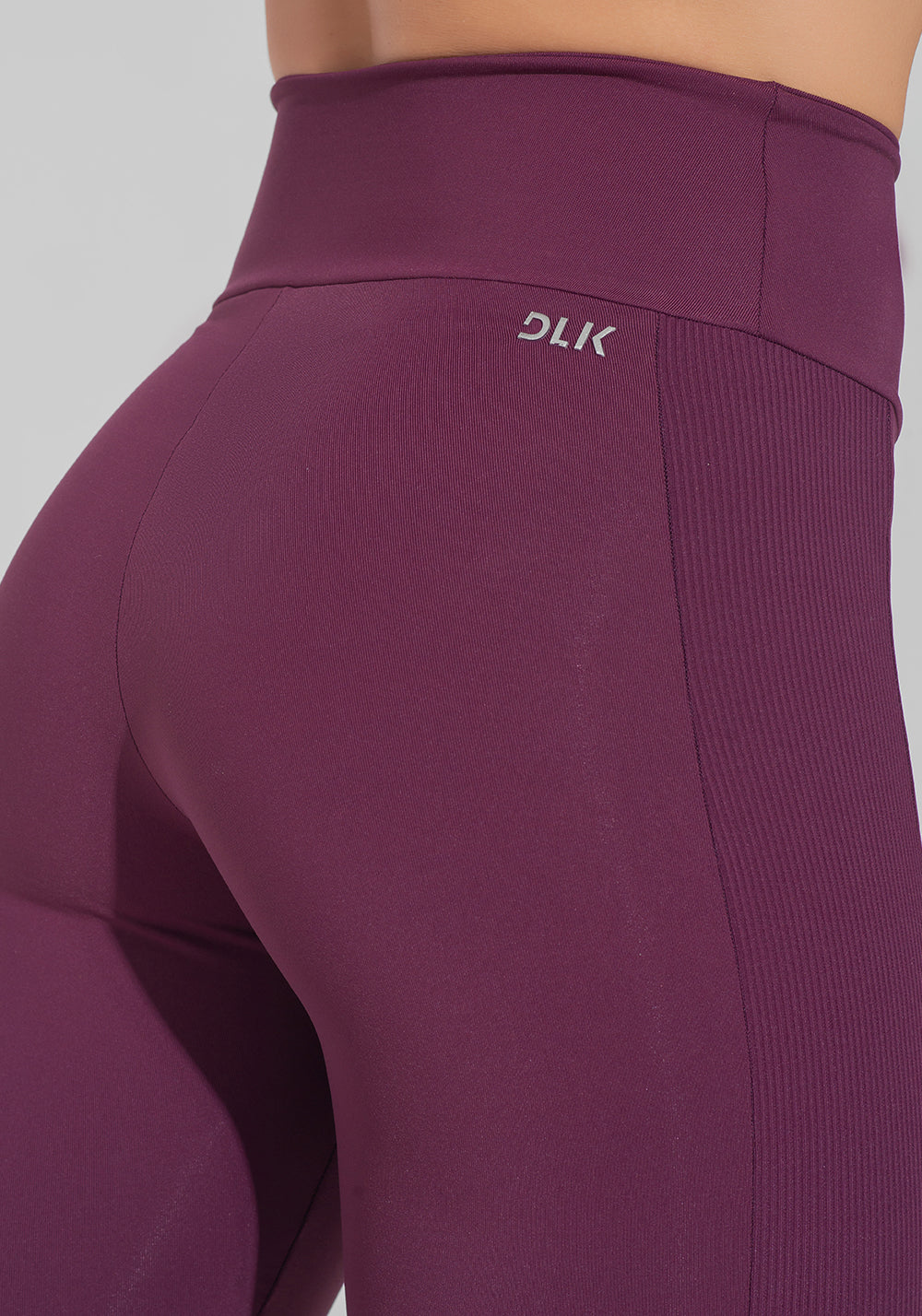 Legging Fitness Feminina Com Lateral Canelada Motion Lines Dlk Vinho
