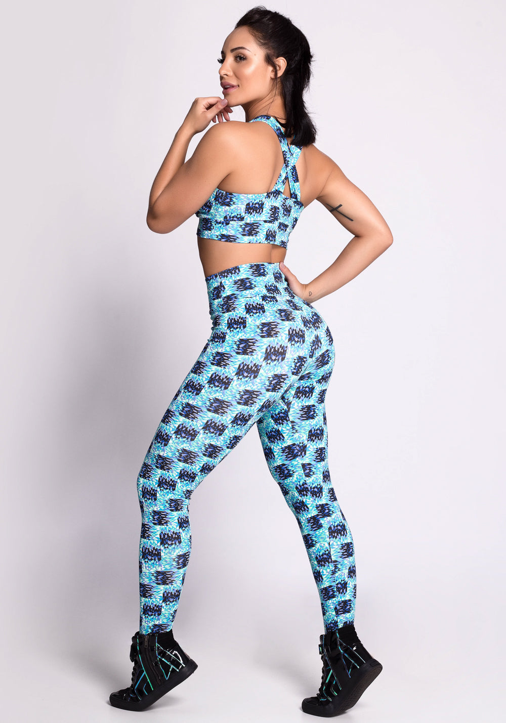 Conjunto Fitness Suplex Estampado Colors Dlk