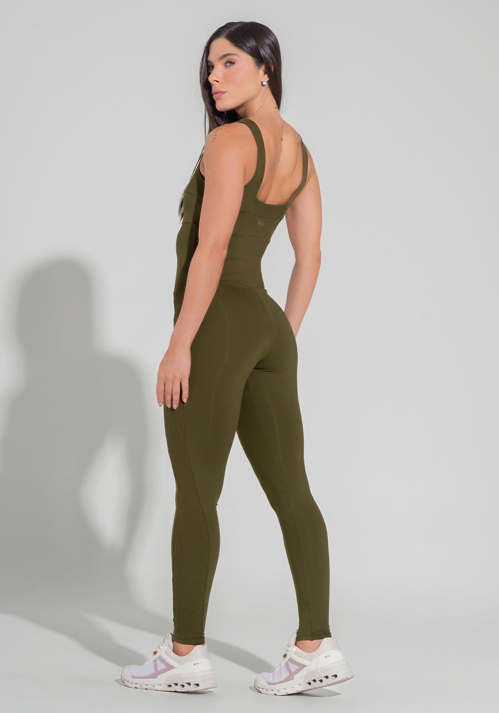 Macacão Fitness Feminino Com Detalhe Canelado Motion Lines Dlk Verde Oliva
