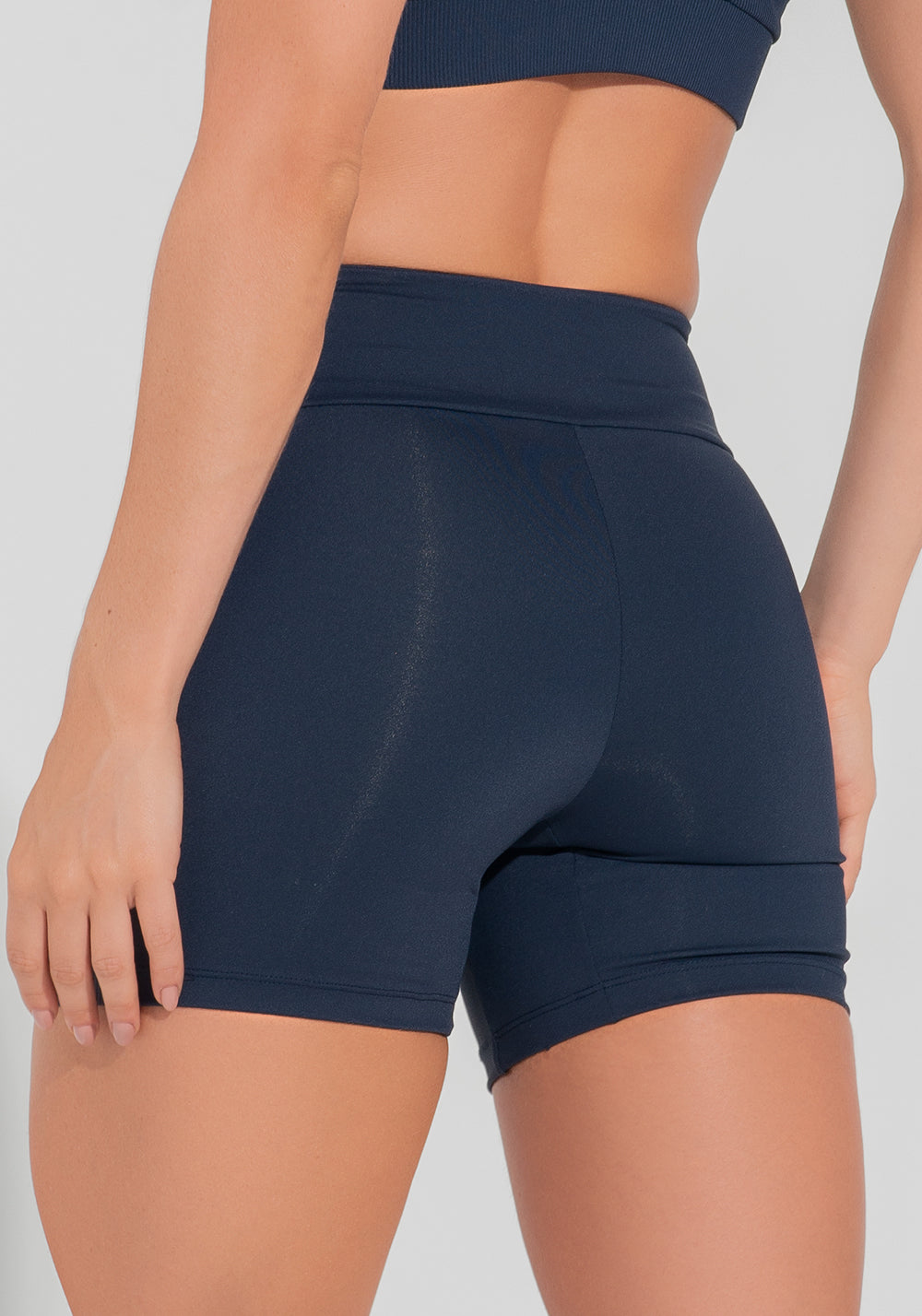 Short Fitness Feminino Com Lateral Canelada Motion Lines Dlk Azul Marinho