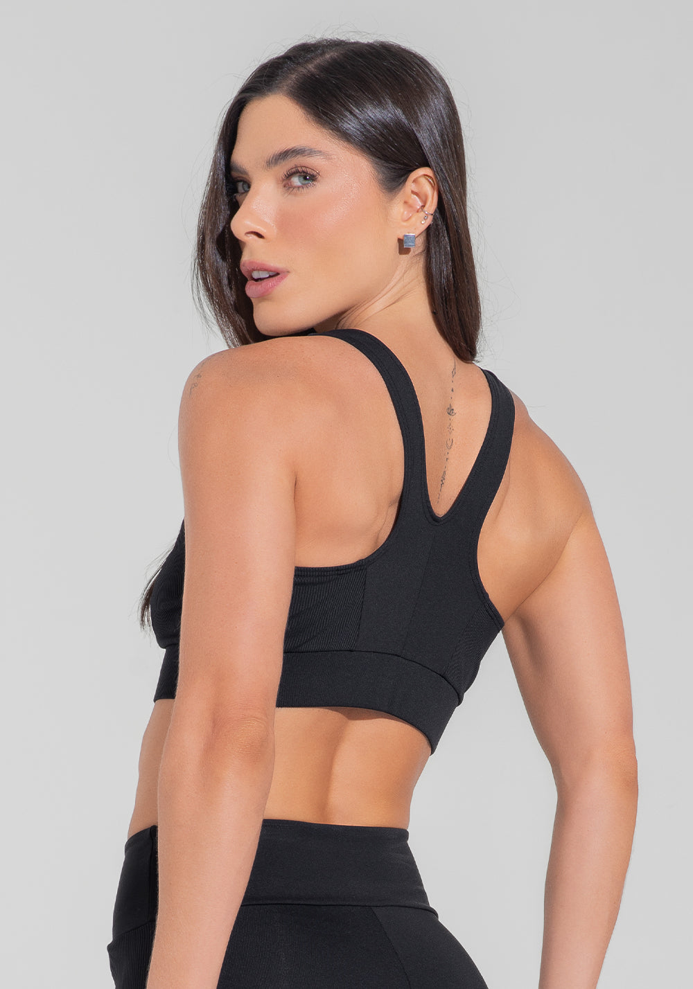 Top Fitness Feminino Nadador Anatômico Com Detalhe Canelado Motion Lines Dlk Preto
