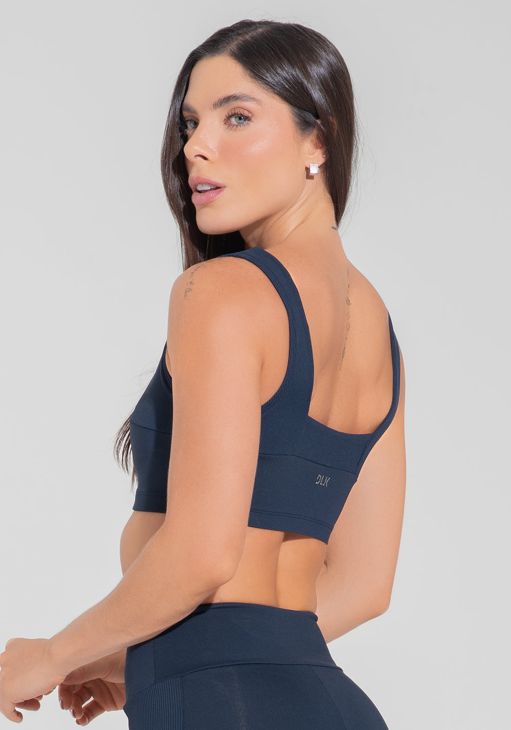 Top Fitness Feminino Decote Quadrado Com Detalhe Canelado Motion Lines Dlk Azul Marinho
