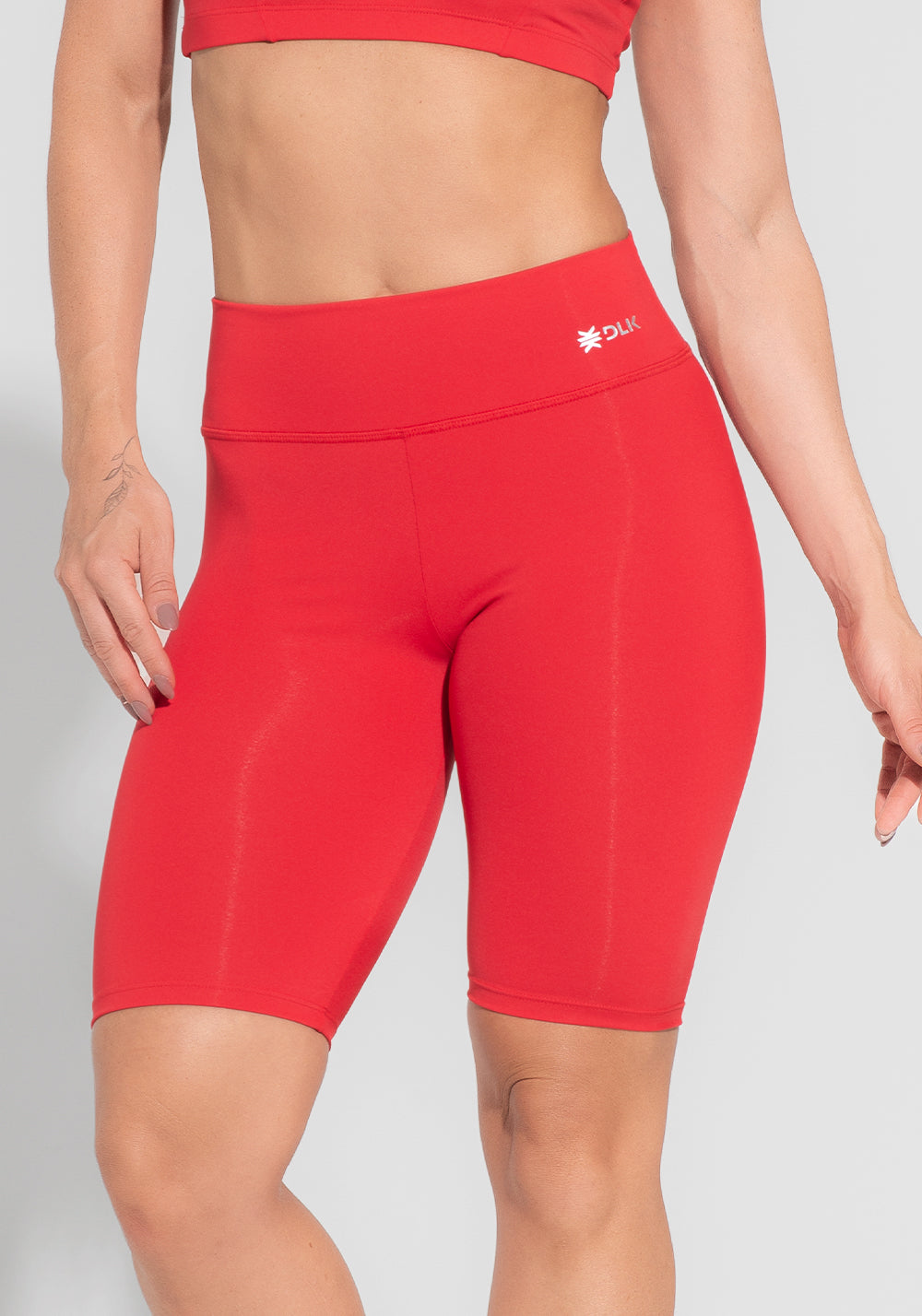 Bermuda Fitness Feminina Vermelho Básica Dlk