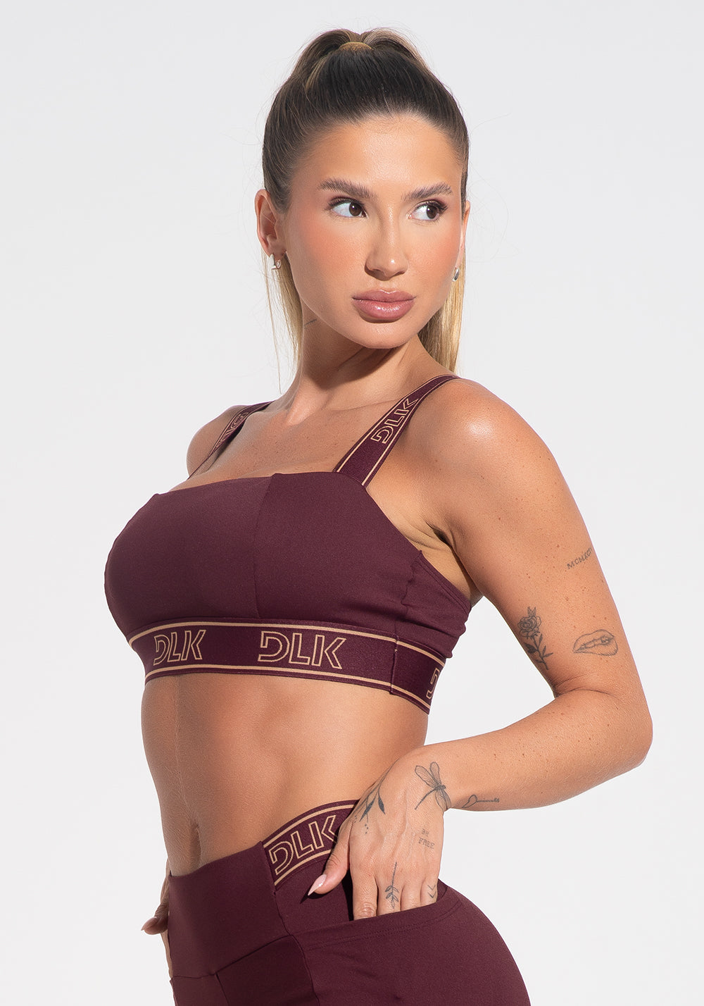 Top Fitness Feminino Com Bojo E Alças De Elástico Activity Dlk Vinho