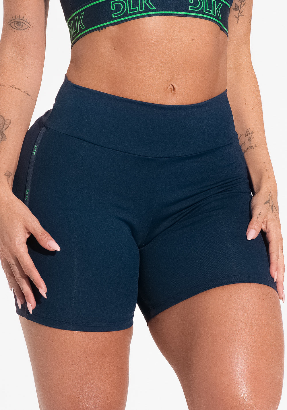 Bermuda Fitness Feminina Com Elástico Estreito Lateral Activity Dlk Azul Marinho