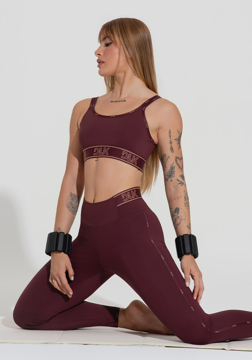 Legging Fitness Feminina Com Elásticos No Cós E Na Lateral Activity Dlk Vinho