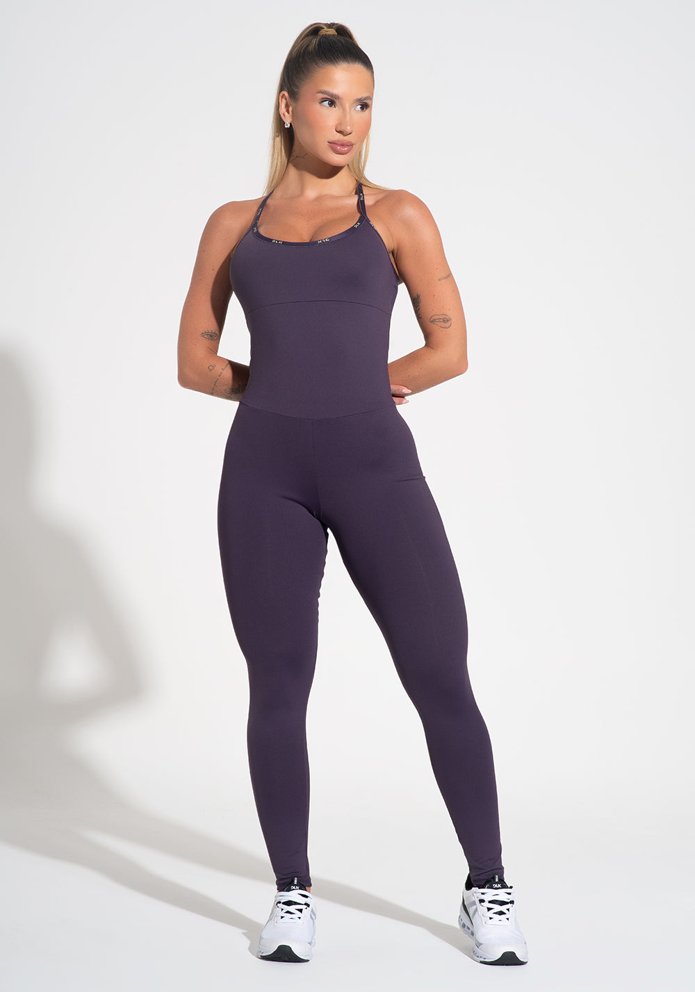 Macacão Fitness Feminino com Alças Cruzadas de Elástico Activity Dlk Roxo