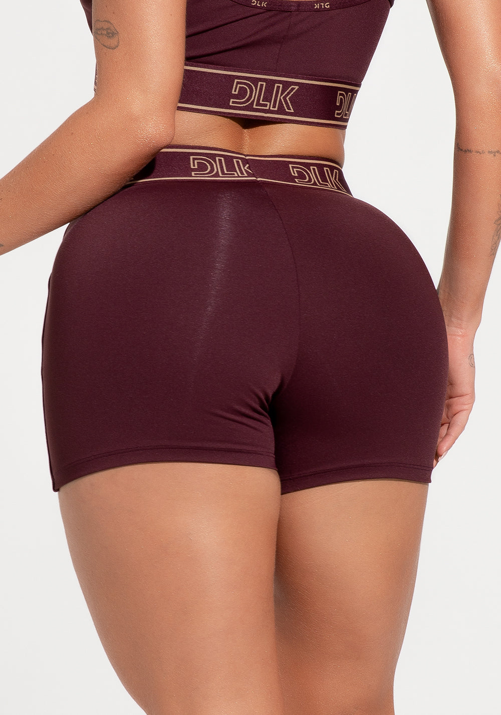 Short Fitness Feminino Com Elásticos No Cós E Na Lateral Activity Dlk Vinho